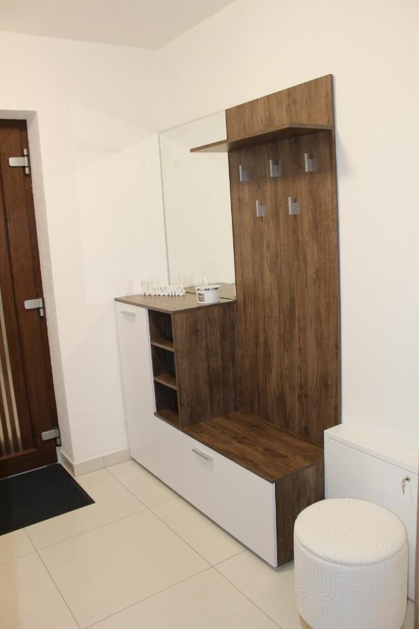 2023 Apartment *