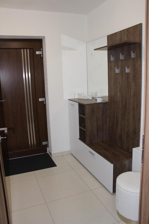2023 Apartment *